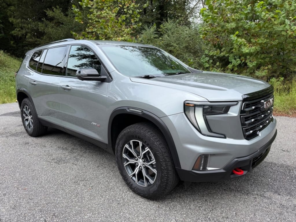Used 2024 GMC Acadia AT4 SUV