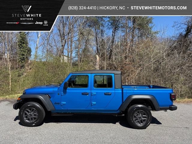 2026 Jeep Gladiator Pickup 
