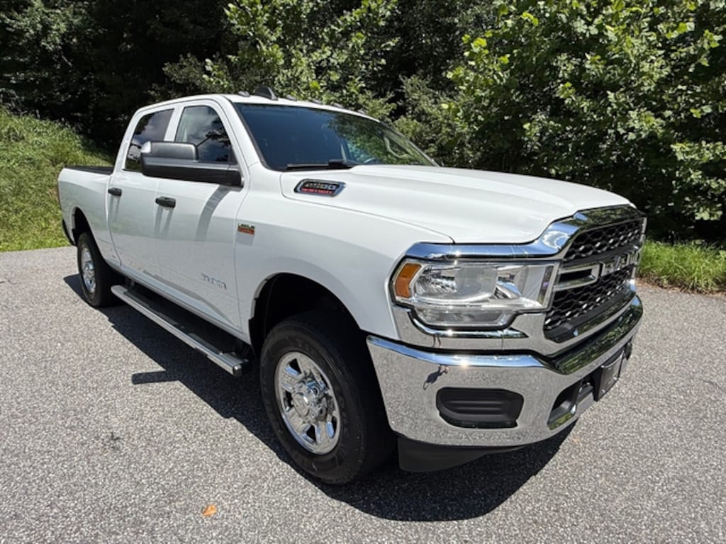Used 2019 Ram 2500 Tradesman Crew Hemi 4WD SWB Truck Crew Cab