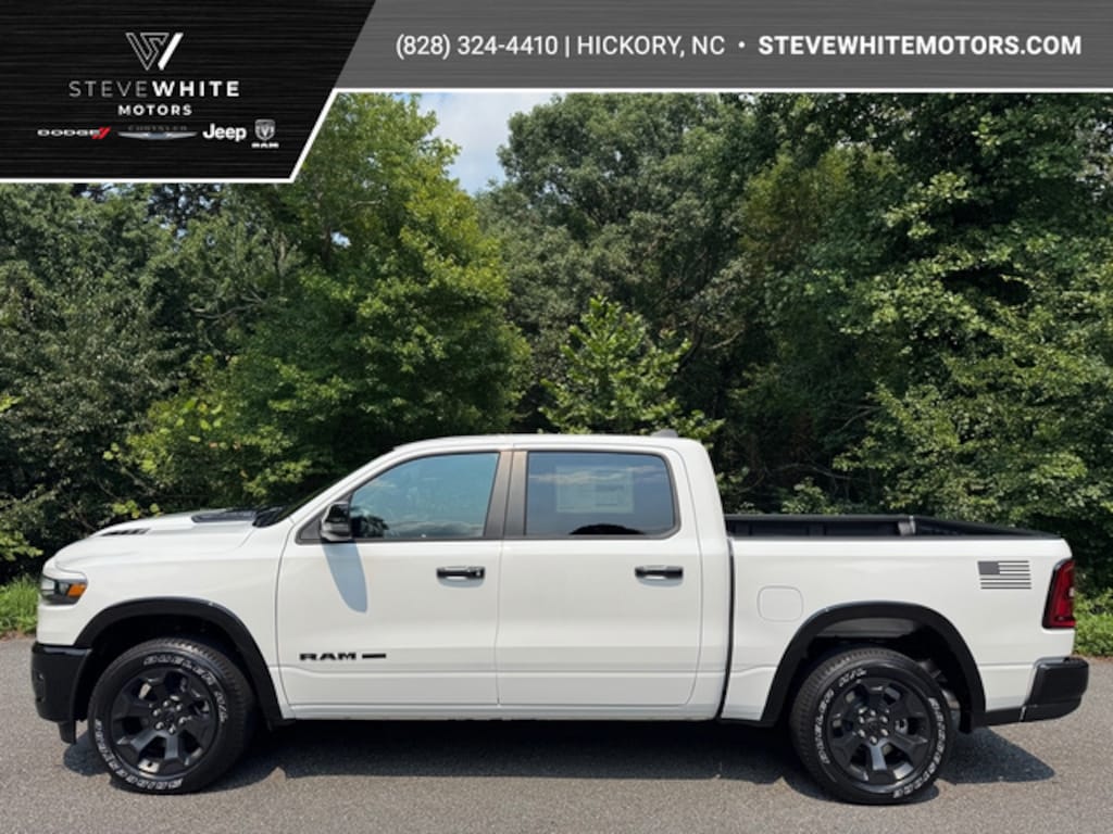 New 2026 Ram 1500 Big Horn Crew 4WD Hurricane Level 2 Pickup