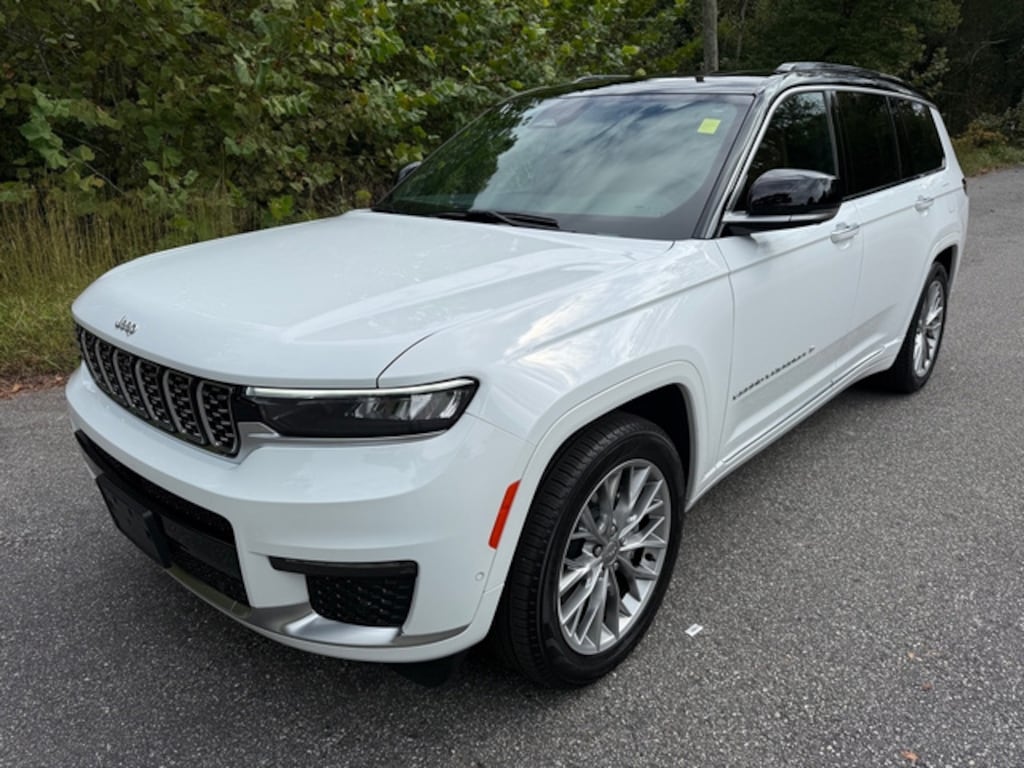 Used 2025 Jeep Grand Cherokee L Summit SUV