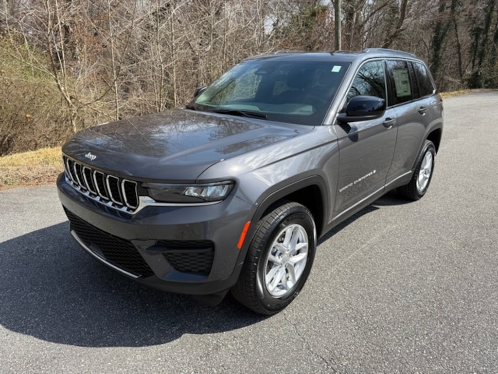 New 2026 Jeep Grand Cherokee Laredo X 4WD Sport Utility