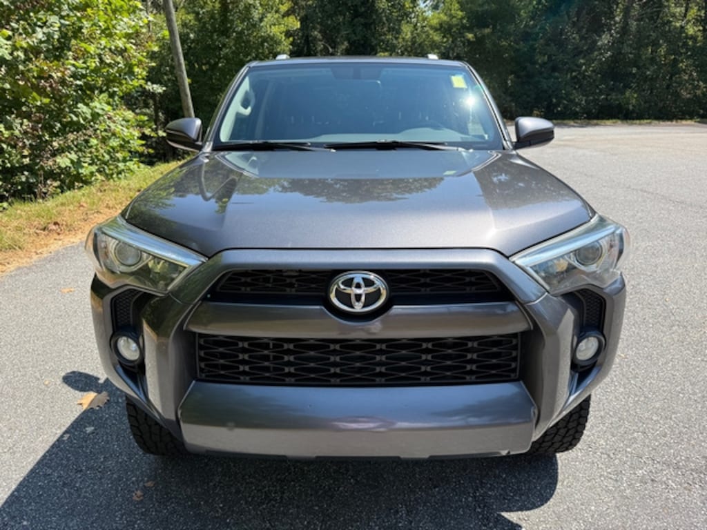 Used 2017 Toyota 4Runner SR5 4WD SUV