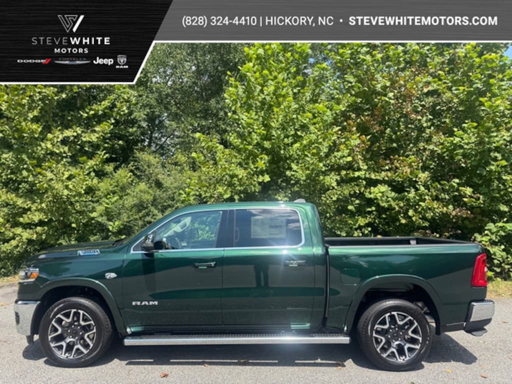 New 2026 Ram 1500 Laramie Crew Hemi 4WD Pickup