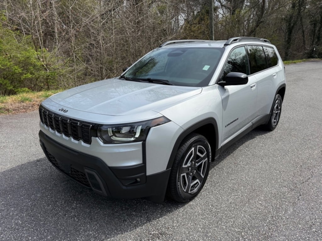 New 2026 Jeep Cherokee Laredo 4WD Sport Utility