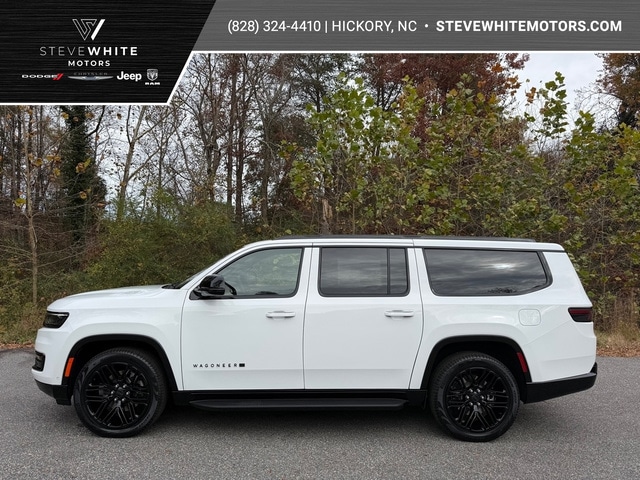 2025 Jeep Wagoneer L Series II's photo