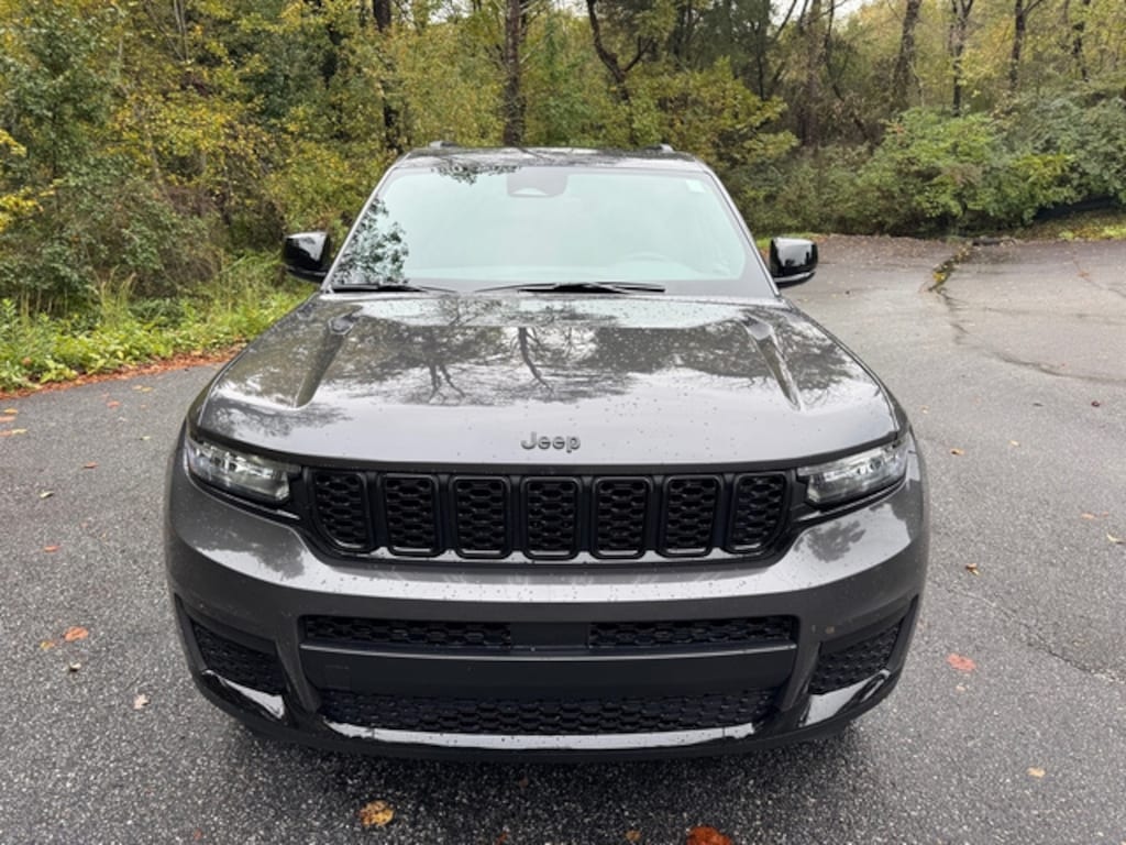 New 2025 Jeep Grand Cherokee L Altitude X 4WD Sport Utility