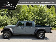 New 2026 Jeep Gladiator MOJAVE 4X4 Pickup S19337 in Hickory, NC