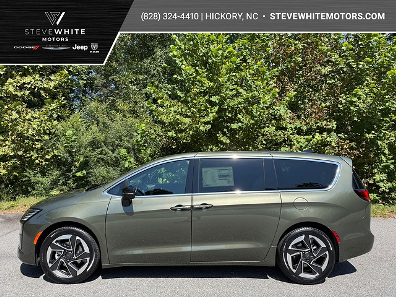 2027 Chrysler Pacifica