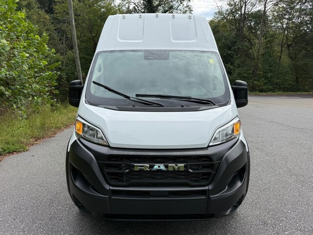 2024 Ram ProMaster 3500 Cargo Van photo 3