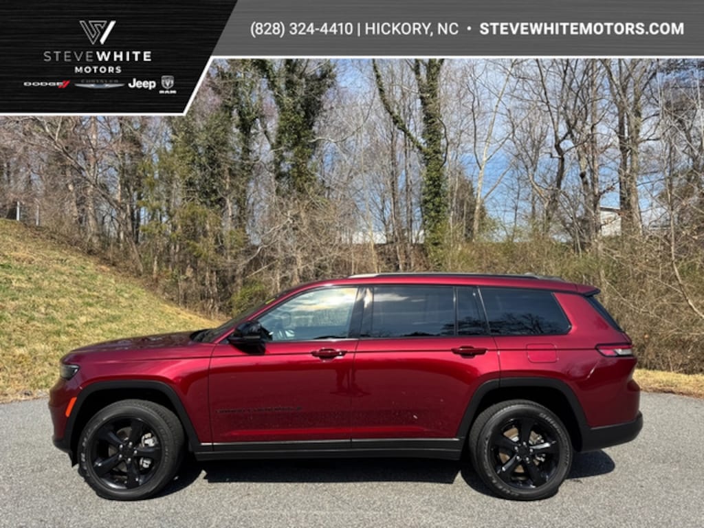 Used 2024 Jeep Grand Cherokee L Altitude 4WD SUV