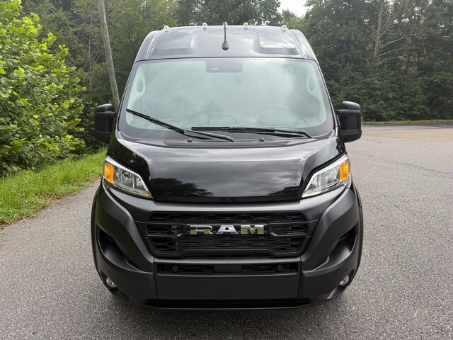 2025 Ram ProMaster 3500 photo 3