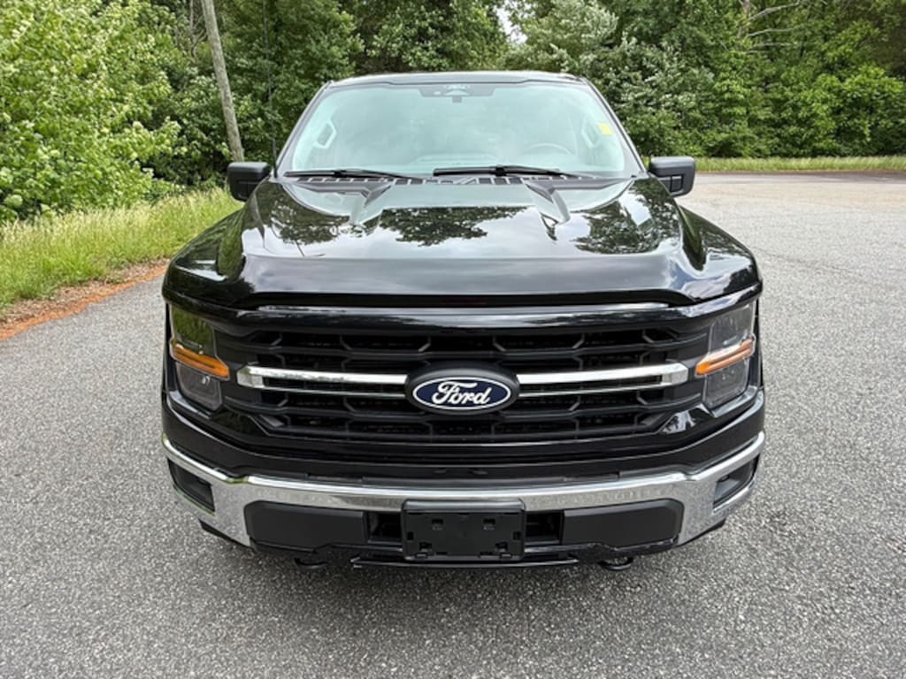 Used 2025 Ford F-150 XLT Truck SuperCrew Cab