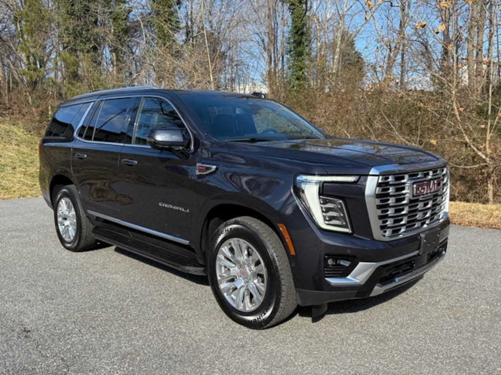 Used 2025 GMC Yukon Denali SUV