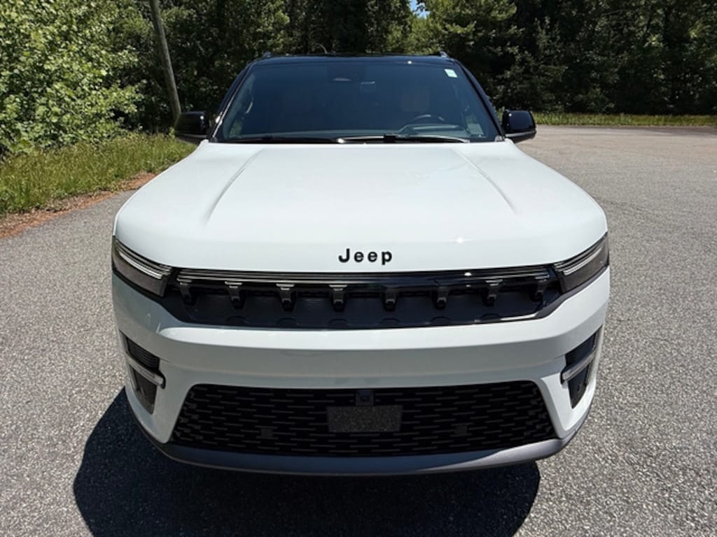 New 2026 Jeep Grand Wagoneer Summit Reserve 4WD Sport Utility