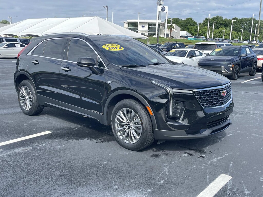 Used 2024 Cadillac XT4 AWD Premium Luxury Sport Utility
