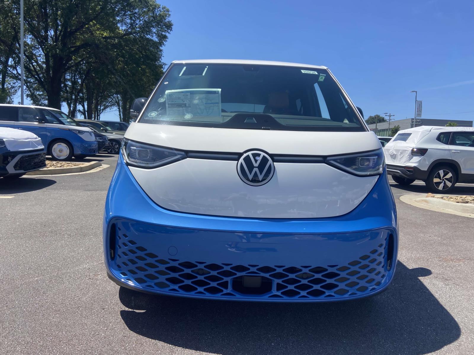 2025 Volkswagen ID. Buzz Pro S photo 2