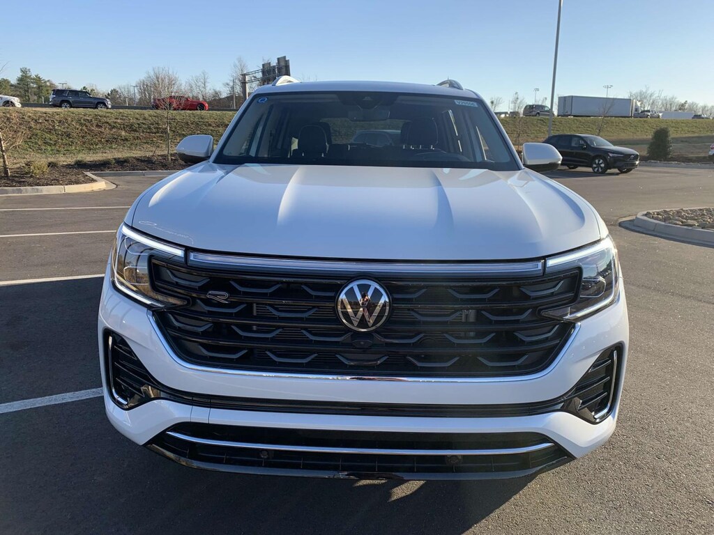 New 2025 Volkswagen Atlas 2.0T SEL Premium R-Line 4MOTION Sport Utility