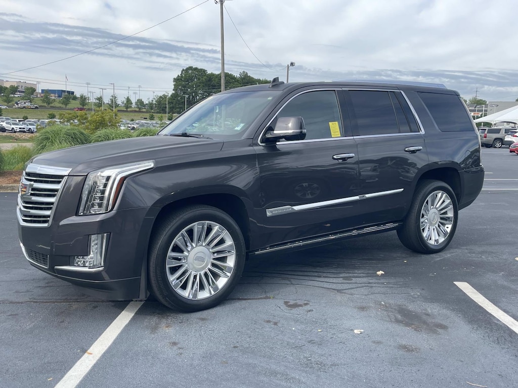 Used 2016 Cadillac Escalade 4WD Platinum Sport Utility