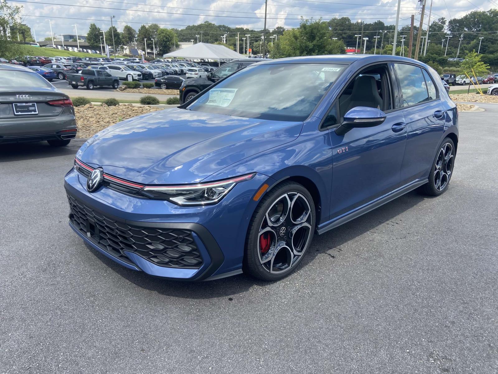 2025 Volkswagen Golf GTI Autobahn photo 3