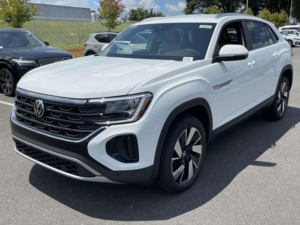 New 2025 Volkswagen Atlas Cross Sport 2.0T SE w/Technology Sport Utility