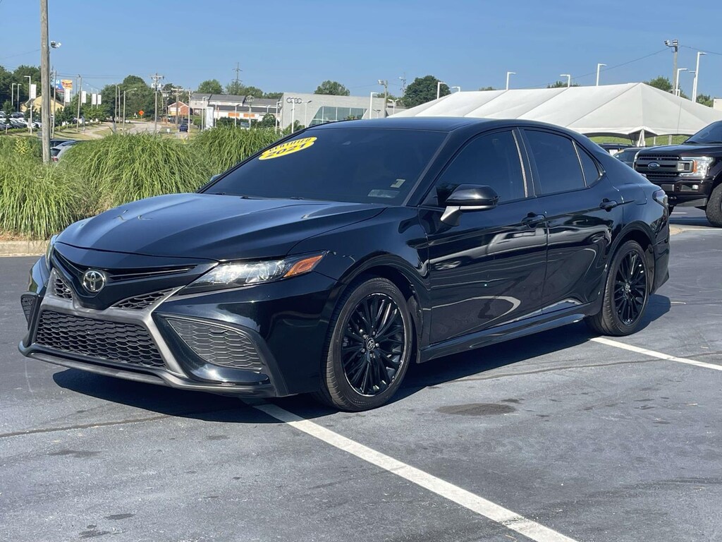 Used 2021 Toyota Camry SE Nightshade Auto (Natl) Car