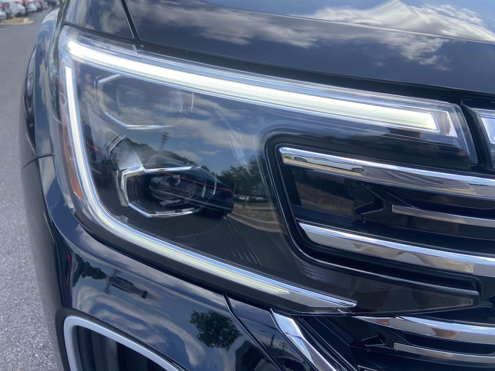 2026 Volkswagen Atlas SEL photo 3