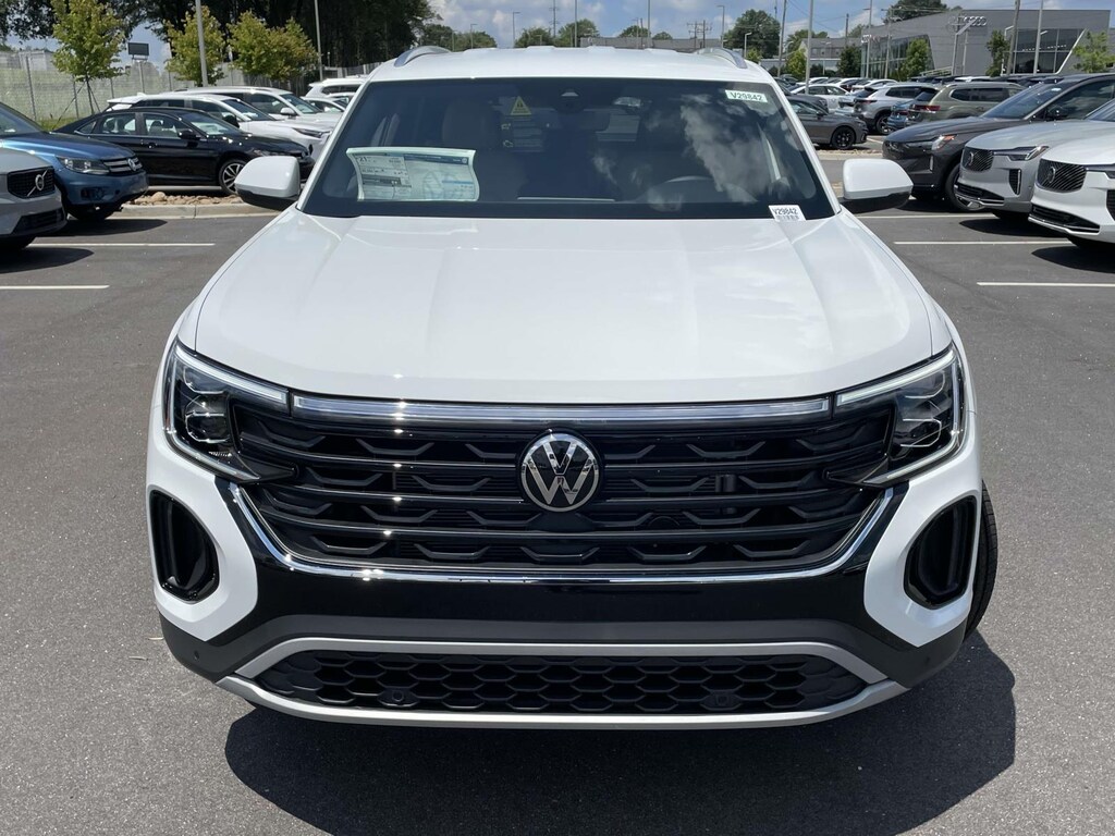 New 2025 Volkswagen Atlas Cross Sport 2.0T SE w/Technology Sport Utility