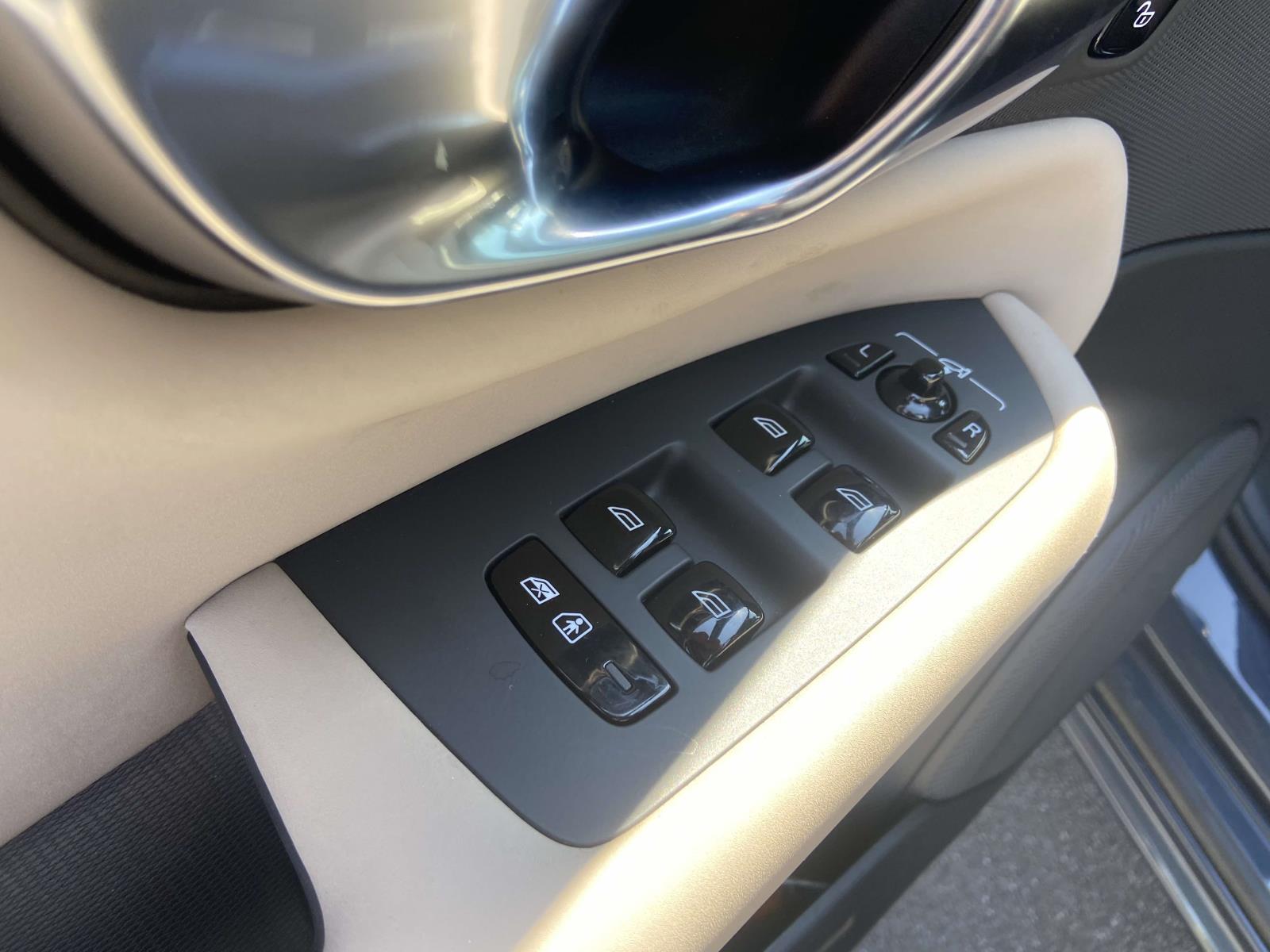 2026 Volvo XC90 Core - Photo 22