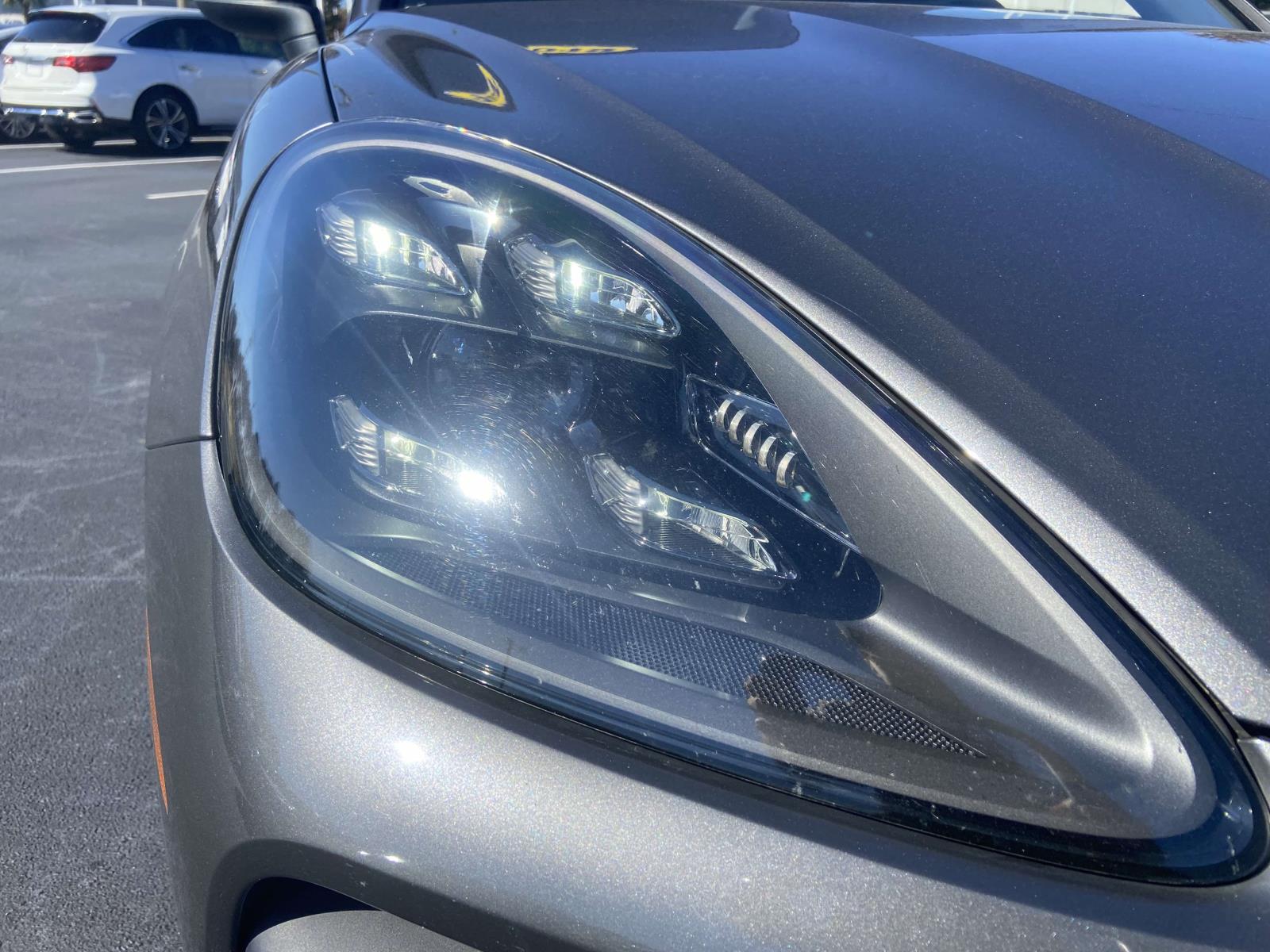 2019 Porsche Cayenne Base photo 4