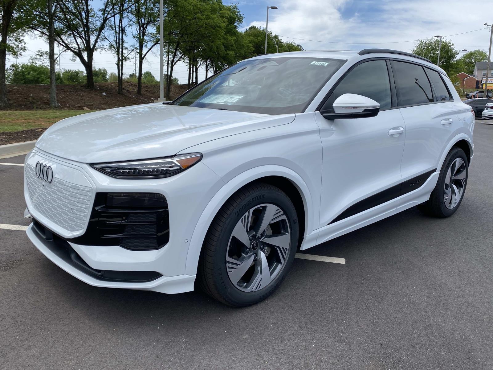 2025 Audi Q6 E-tron Premium photo 3