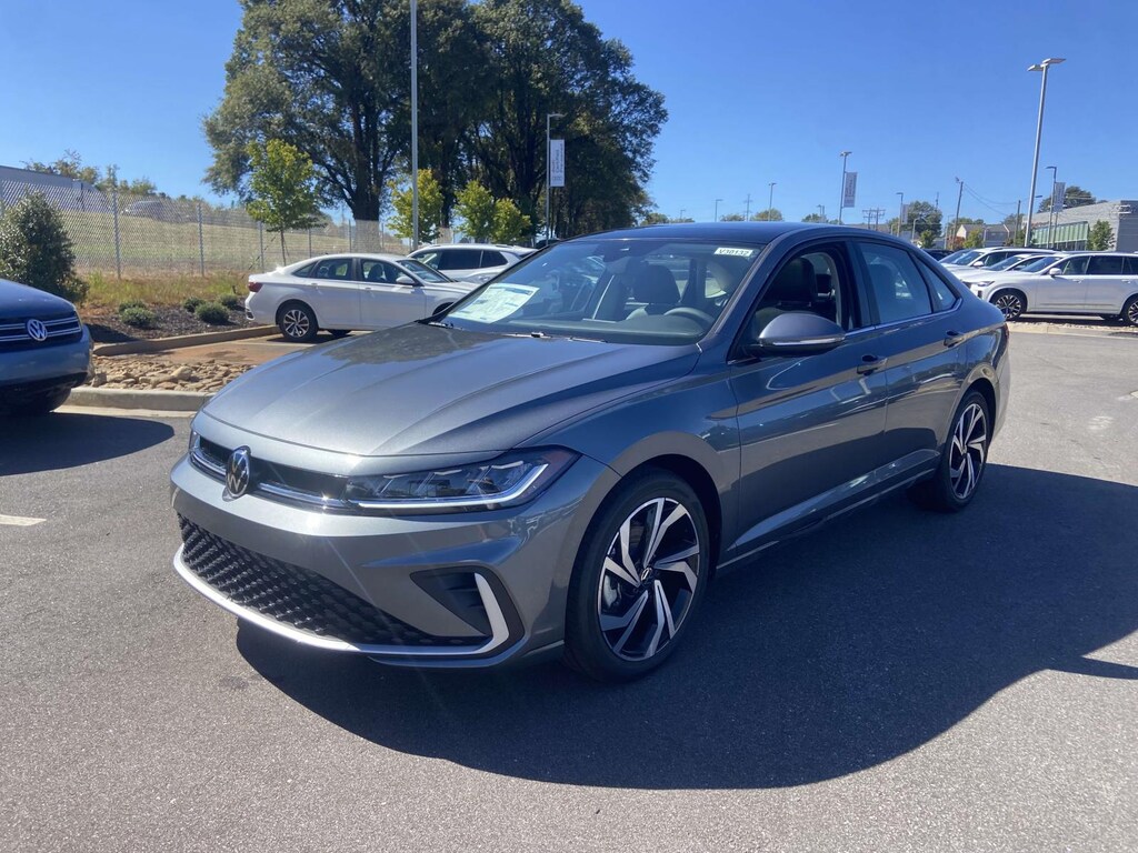 New 2026 Volkswagen Jetta 1.5T SEL Car