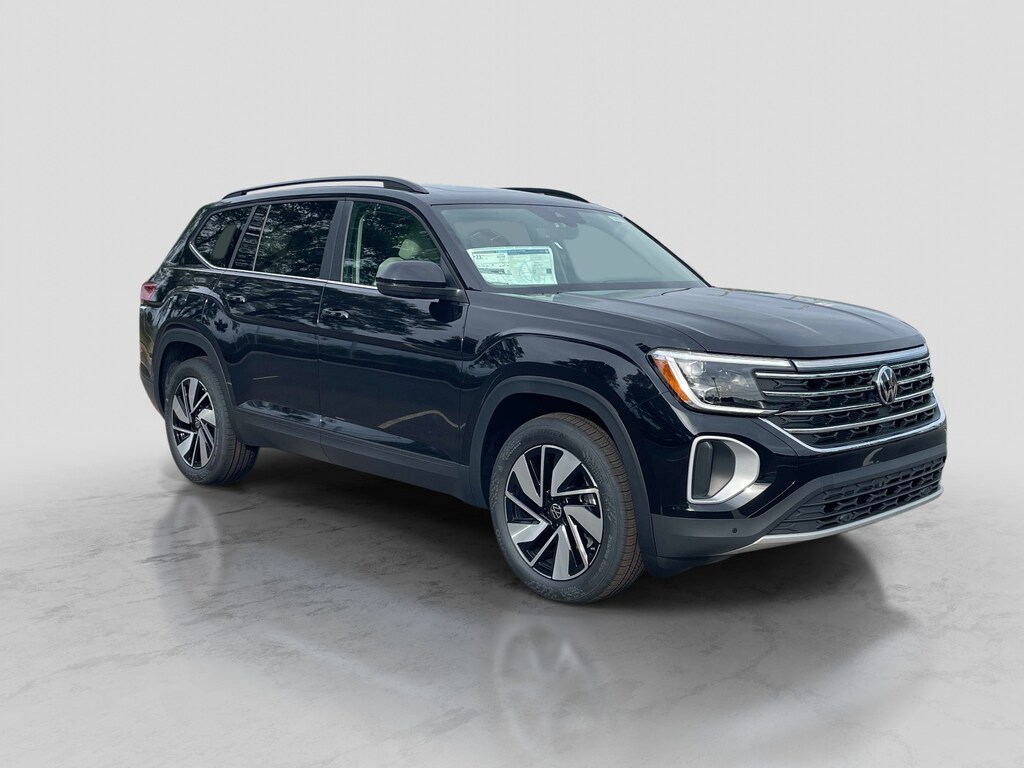 New 2026 Volkswagen Atlas 2.0T SE w/Technology Sport Utility