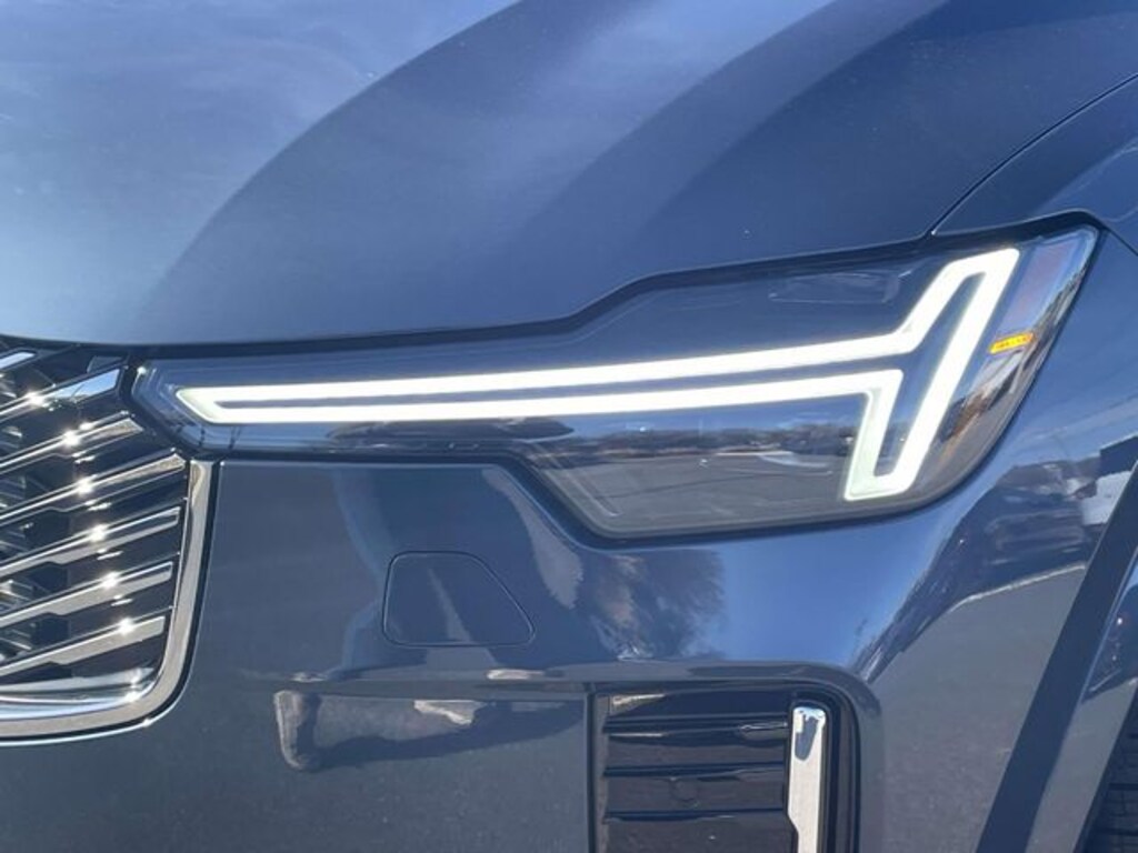 New 2026 Volvo XC90 B6 Ultra Sport Utility