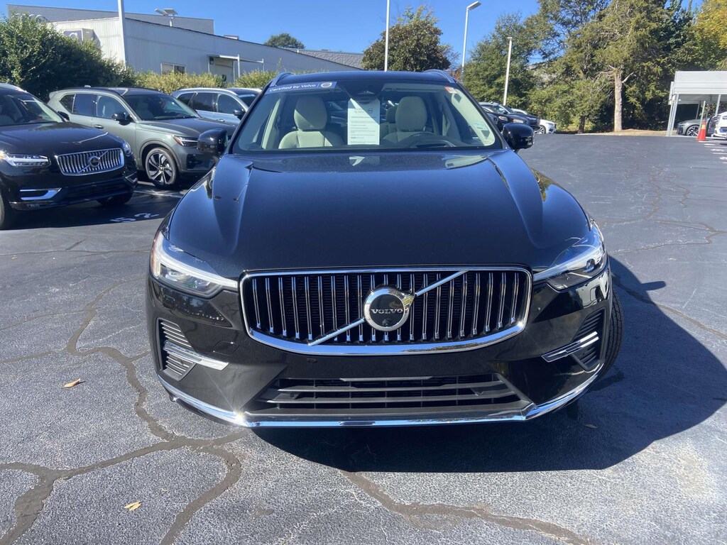 Certified 2023 Volvo XC60 B5 FWD Ultimate Bright Theme Sport Utility