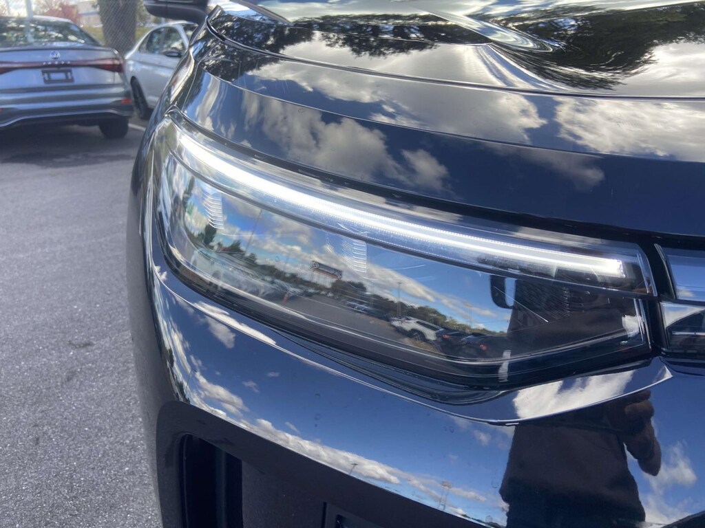 New 2026 Volkswagen Tiguan SE Sport Utility