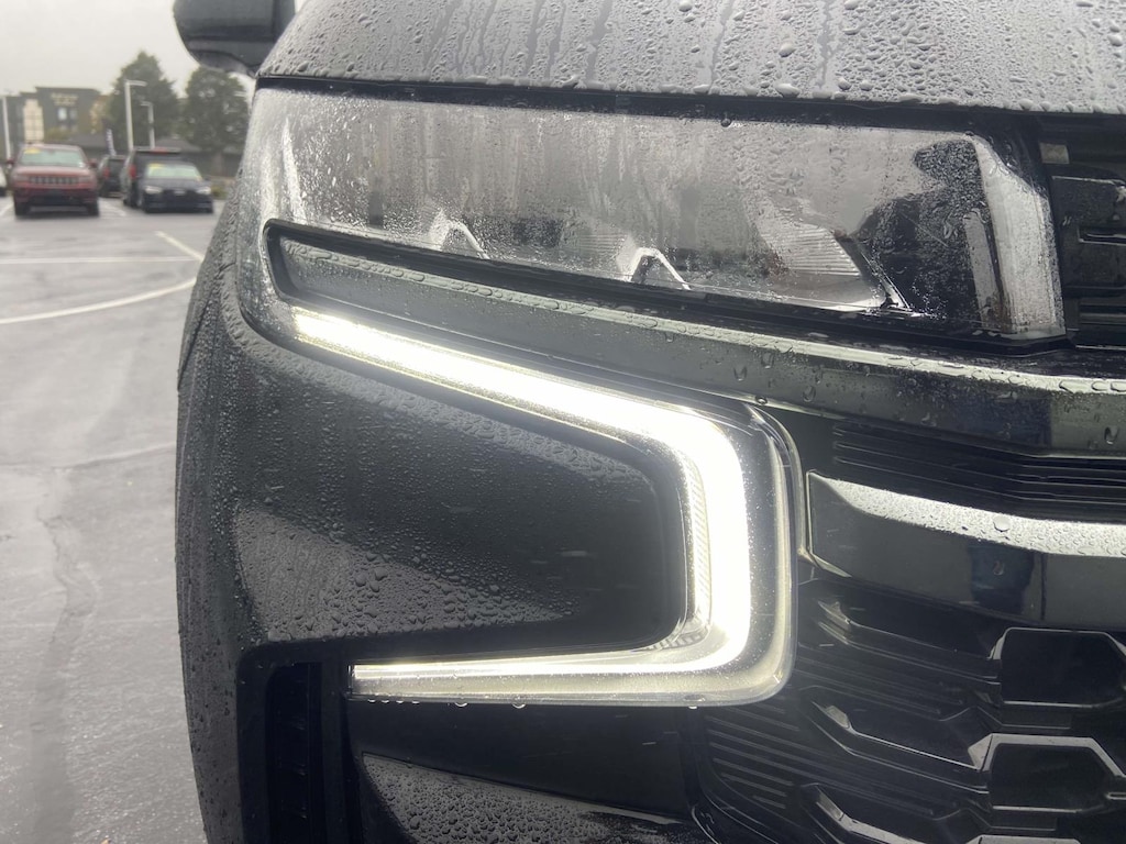 Used 2021 Chevrolet Suburban 4WD  Z71 Sport Utility