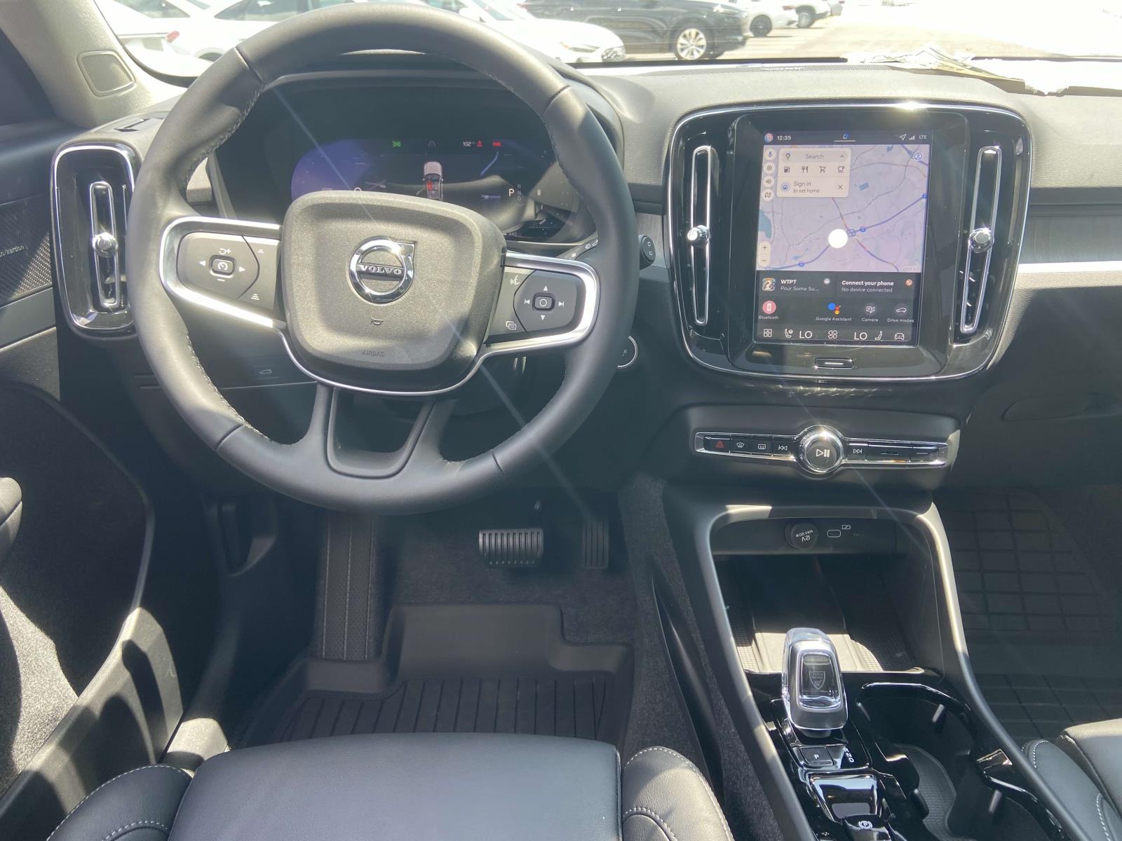 2026 Volvo XC40 Ultra - Photo 14