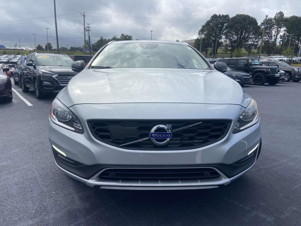 Used 2017 Volvo V60 Cross Country T5 AWD Car