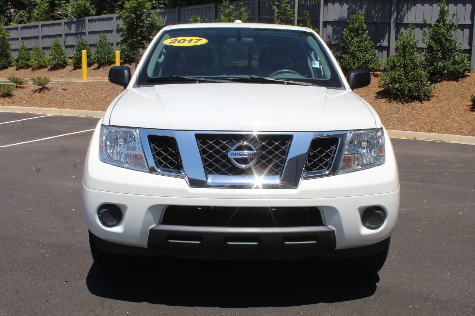 Used 2017 Nissan Frontier SV with VIN 1N6DD0ER9HN731387 for sale in Greenville, SC