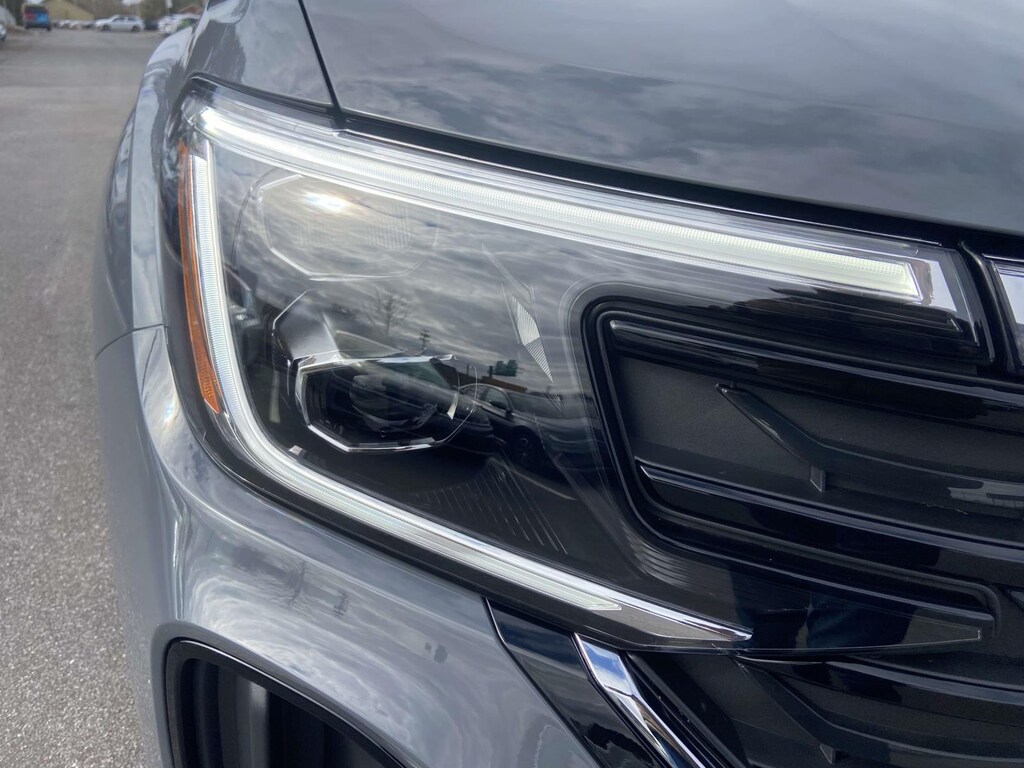 New 2026 Volkswagen Atlas Cross Sport 2.0T SE w/Technology Sport Utility