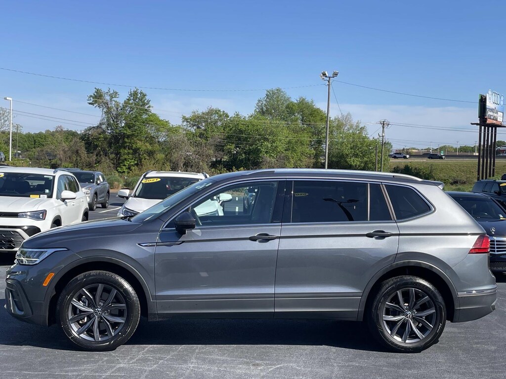 Certified 2023 Volkswagen Tiguan 2.0T SE FWD Sport Utility