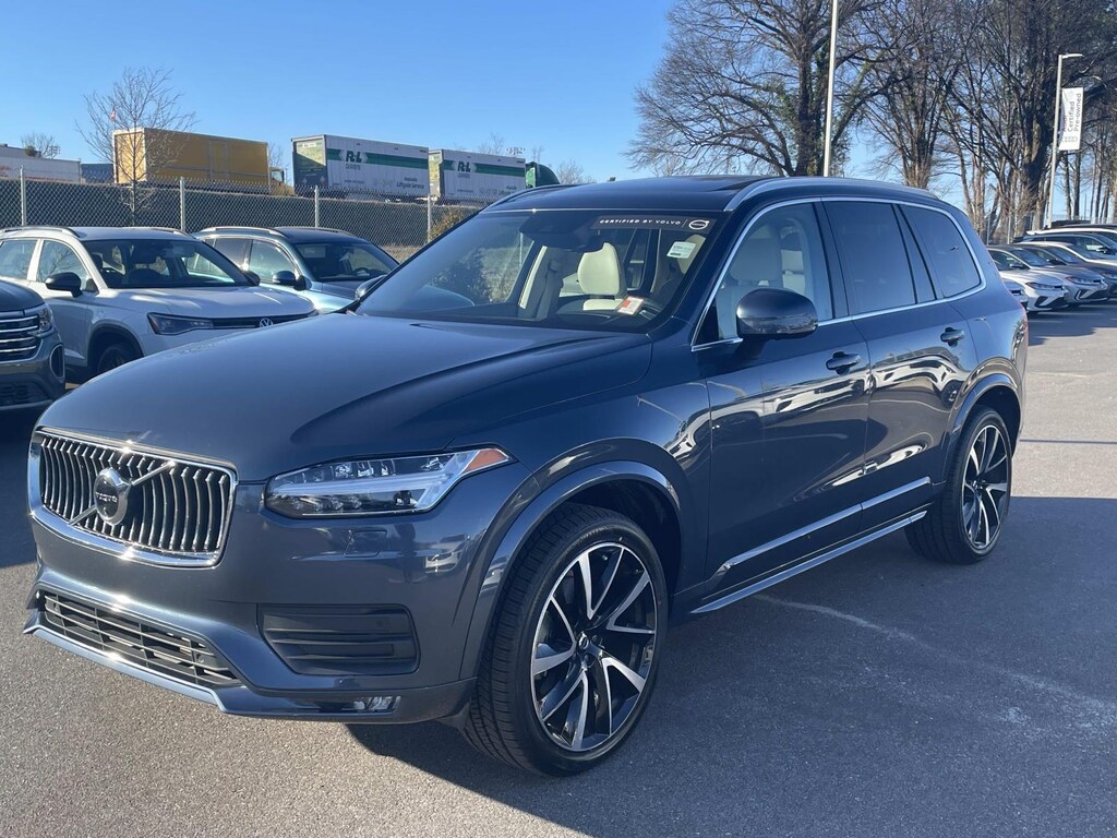 Certified 2022 Volvo XC90 T6 AWD Momentum 7P Sport Utility