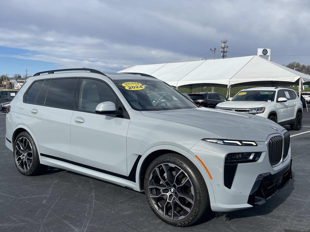 Used 2024 BMW X7 xDrive40i Sports Activity Vehicle Sport Utility