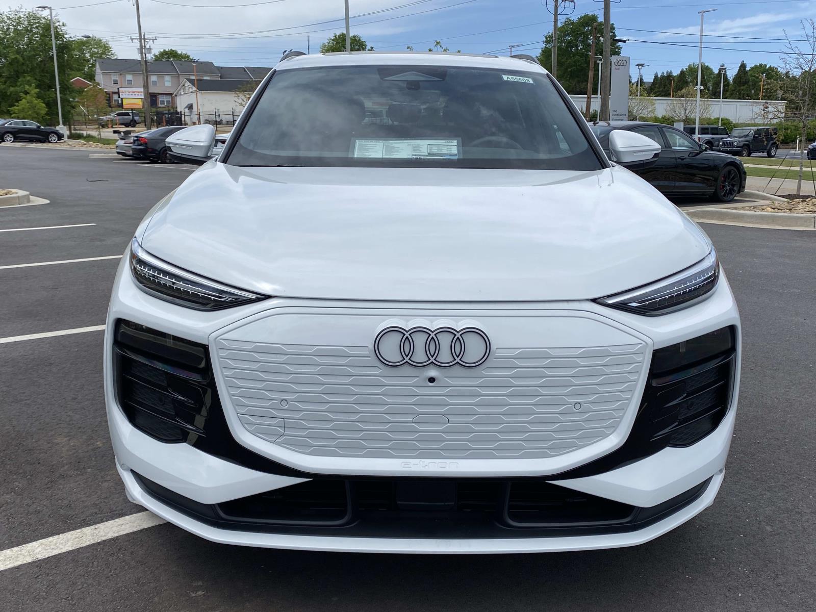 2025 Audi Q6 E-tron Premium photo 2