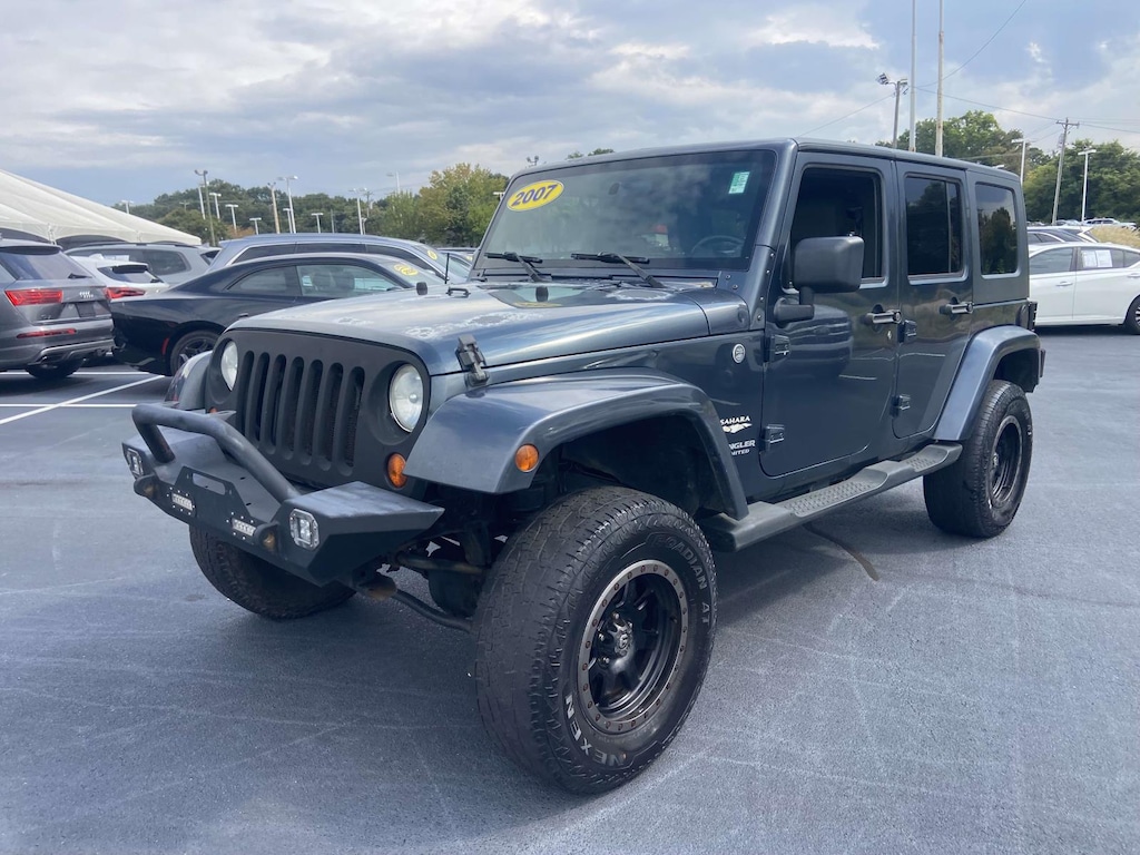 Used 2007 Jeep Wrangler 4WD  Unlimited Sahara Sport Utility
