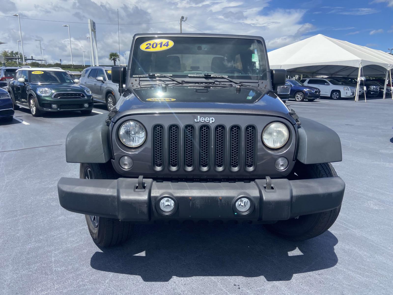 2014 Jeep Wrangler Unlimited Sport photo 2