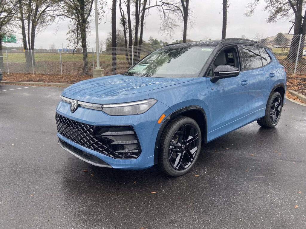 New 2026 Volkswagen Tiguan 2.0T SE R-Line Black Sport Utility