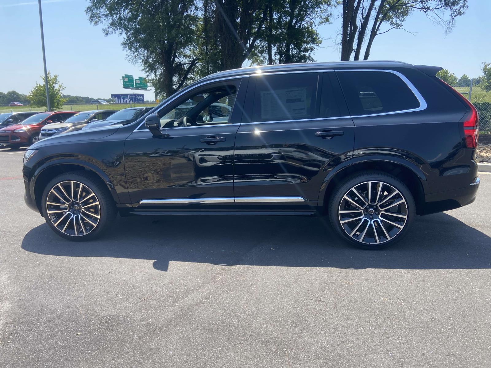 2026 Volvo XC90 Plus - Photo 6
