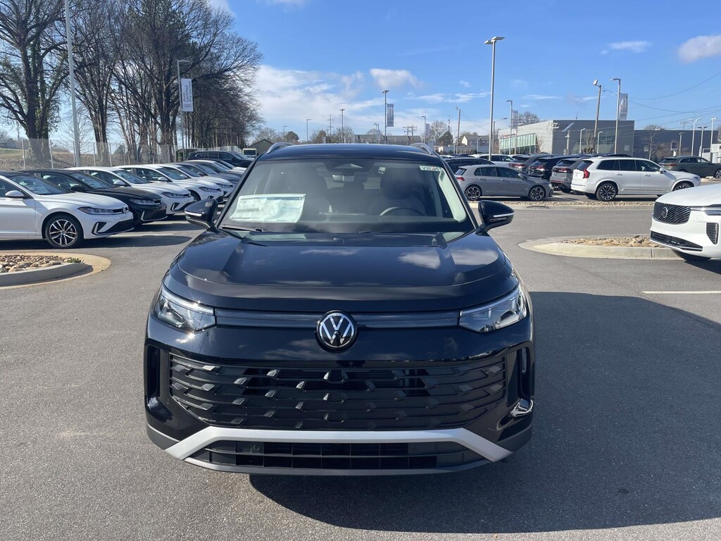 New 2026 Volkswagen Tiguan 2.0T S FWD Sport Utility